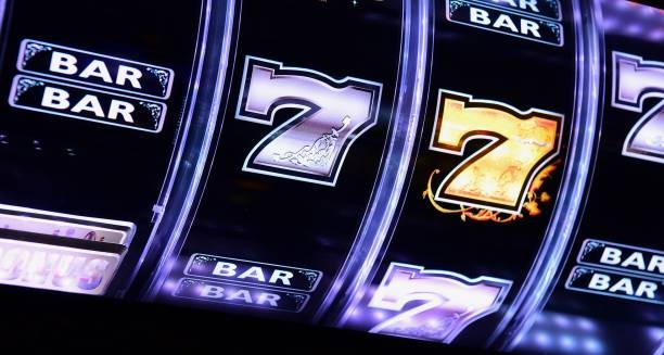Live sports betting market display with football leagues